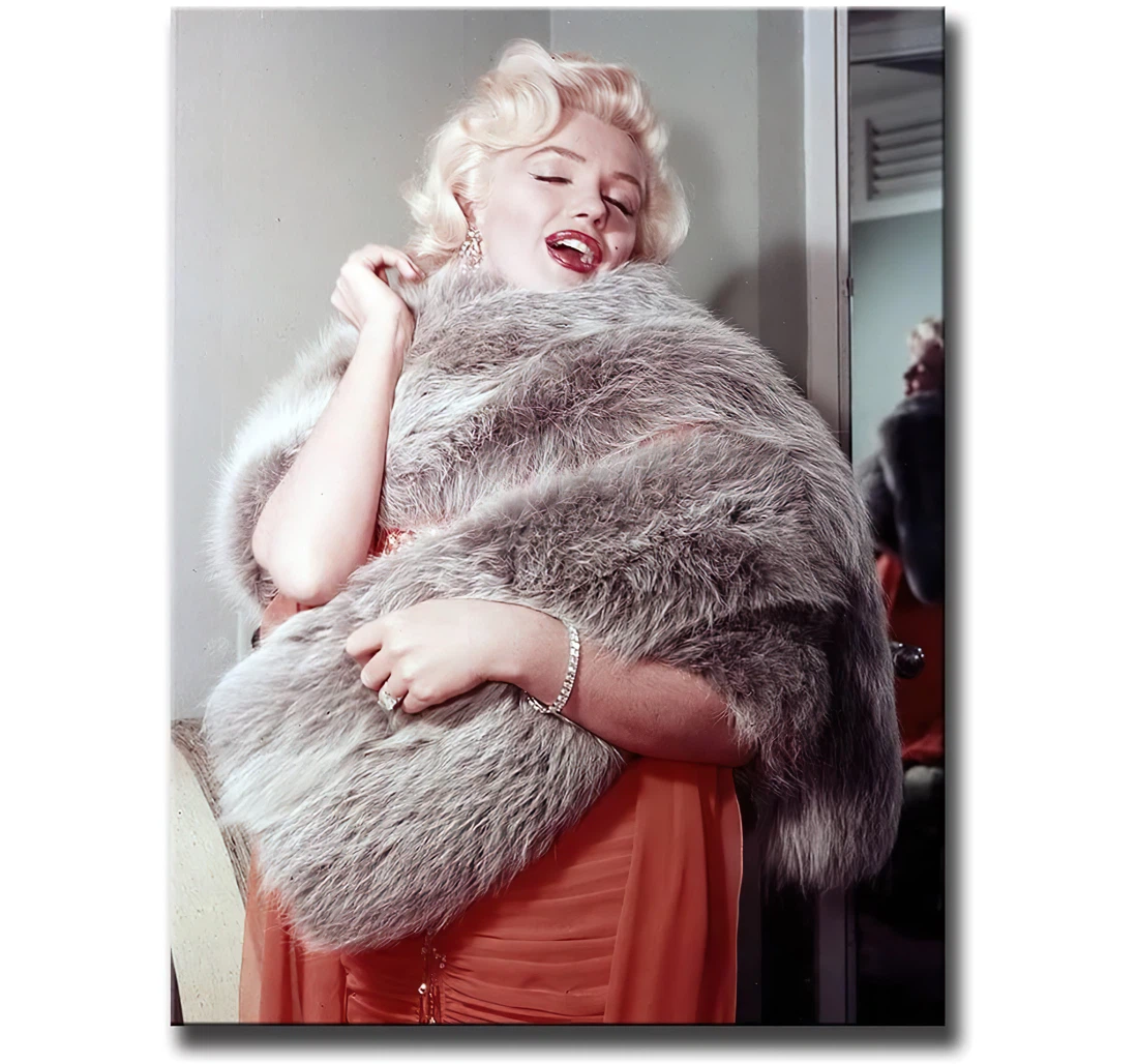 Marilyn Monroe Goddess Smile Fashion Printed Poster, Framed Canvas, Wall Art