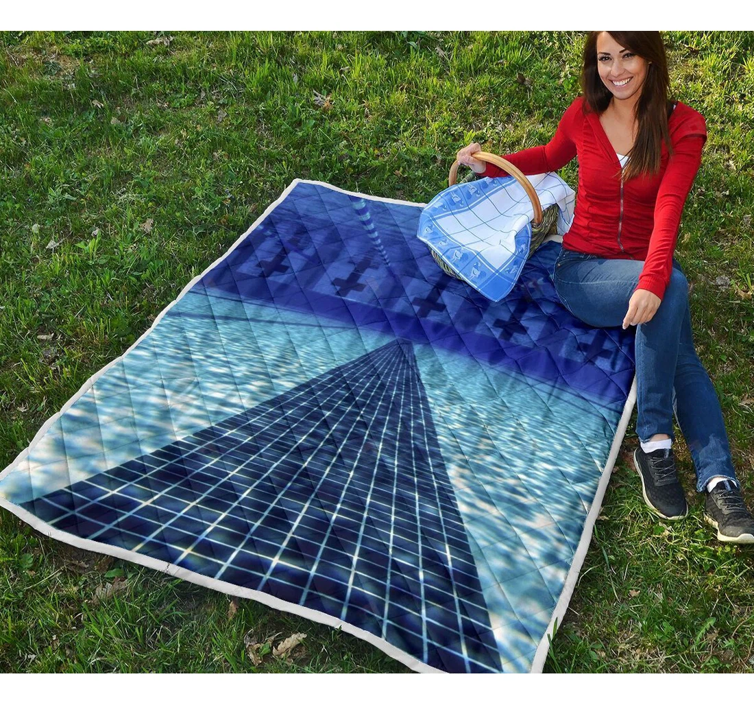 Throw Blanket, Quilt - Swimming Pool Sherpa Fleece