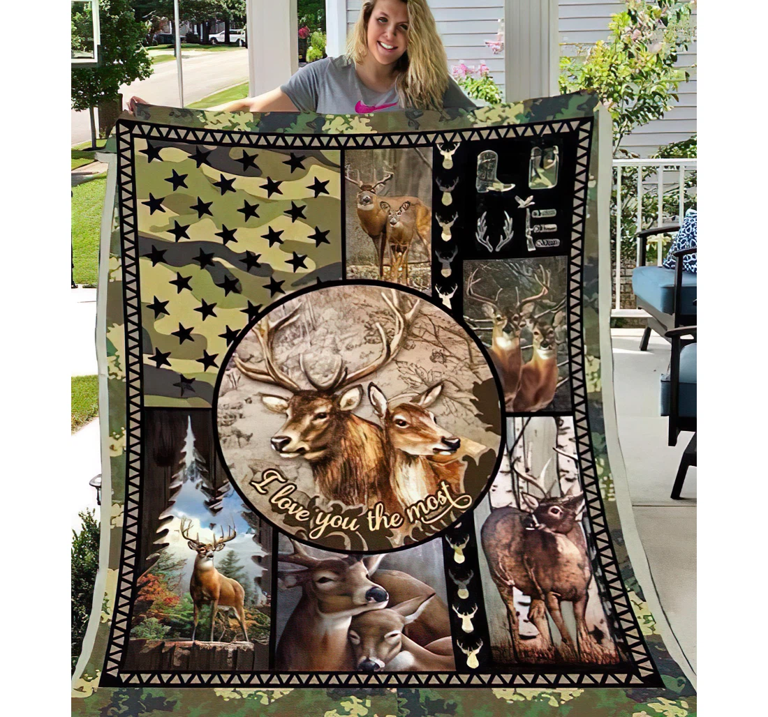 Throw Blanket, Quilt - Deer Hunting Sherpa Fleece
