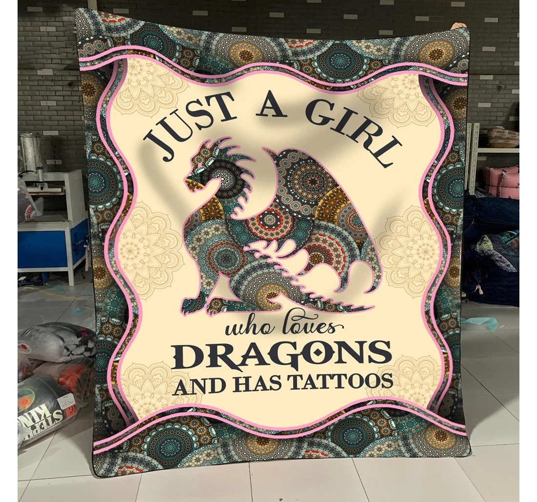 Throw Blanket, Quilt - Dragon Just A Girl Who Loves Sherpa Fleece