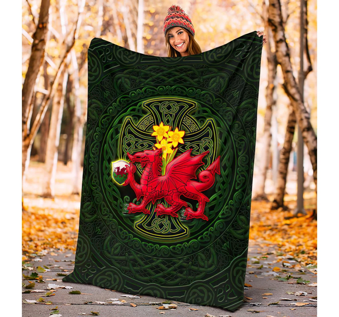 Throw Blanket, Quilt - Wales Dragon With Celtic Cross St Patrick's Day Sherpa Fleece