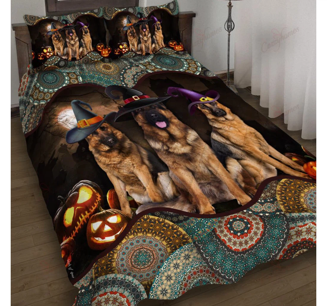 Throw Blanket, Quilt - German Shepherd Halloween Pumpkin Set Sherpa Fleece