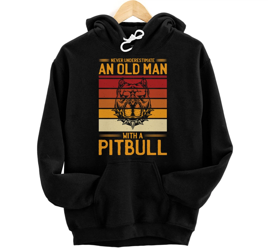 Personalized Never Underestimate An Old Man With an Pitbull Pitbull Hund Pullover Hoodie