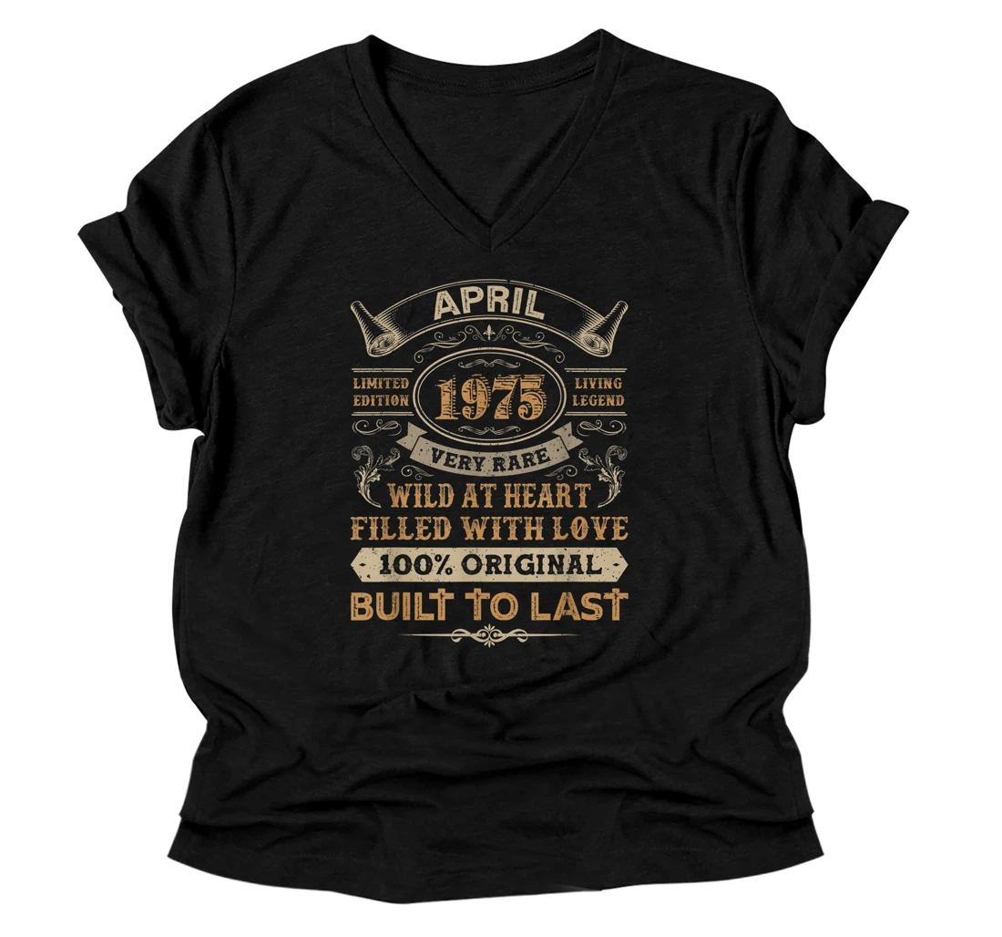 Personalized 46th Birthday Gifts 46 Years Old Retro Born In April 1975 V-Neck T-Shirt