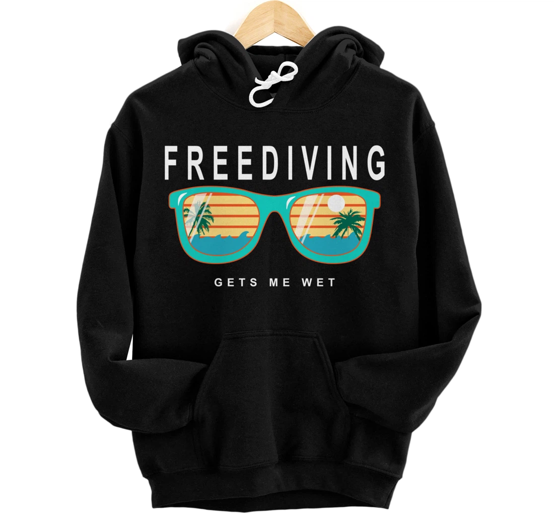 Personalized Freediving Gets Me Wet Skin Diving Beach Lover Freediver Pullover Hoodie