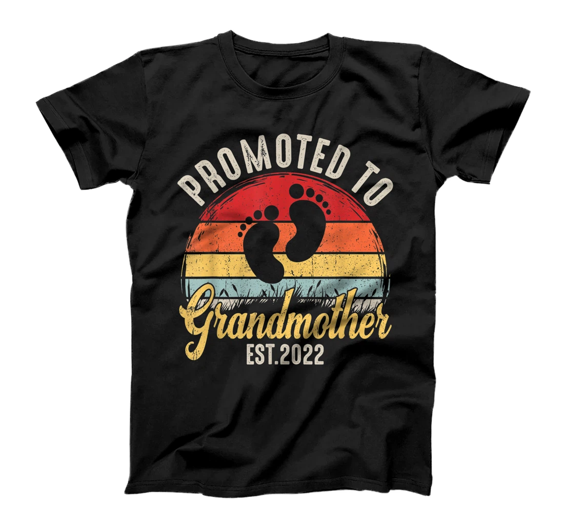 Promoted To Grandmother Est.2022 Retro New Grandmother T-Shirt