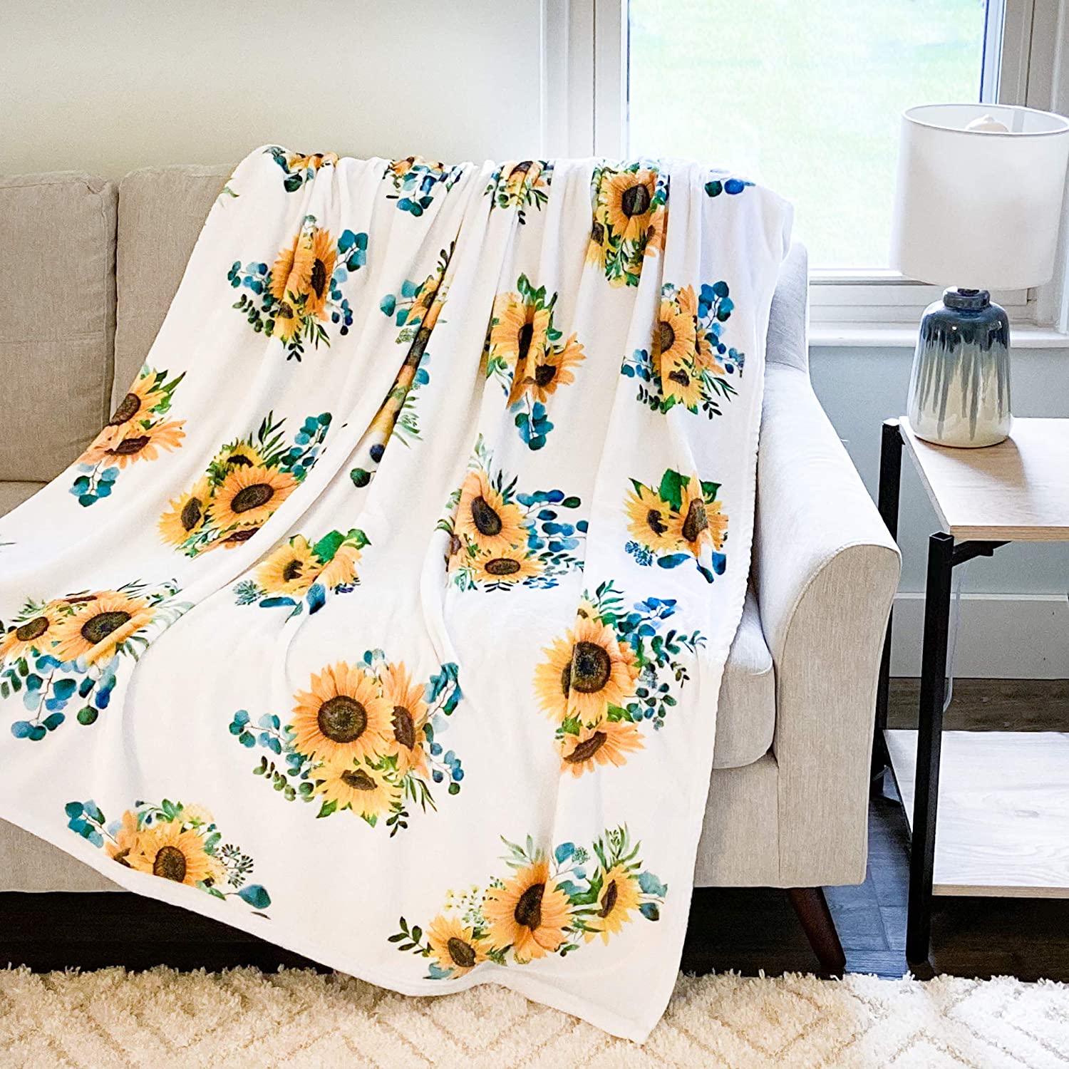 Bedding - Blanket, Duvet Cover, Quilt, Pillow - Sunflower Throw Blanket With Greenery - Super Soft Fleece Plush White Sunflower Blankets For Women Sunflower Gifts