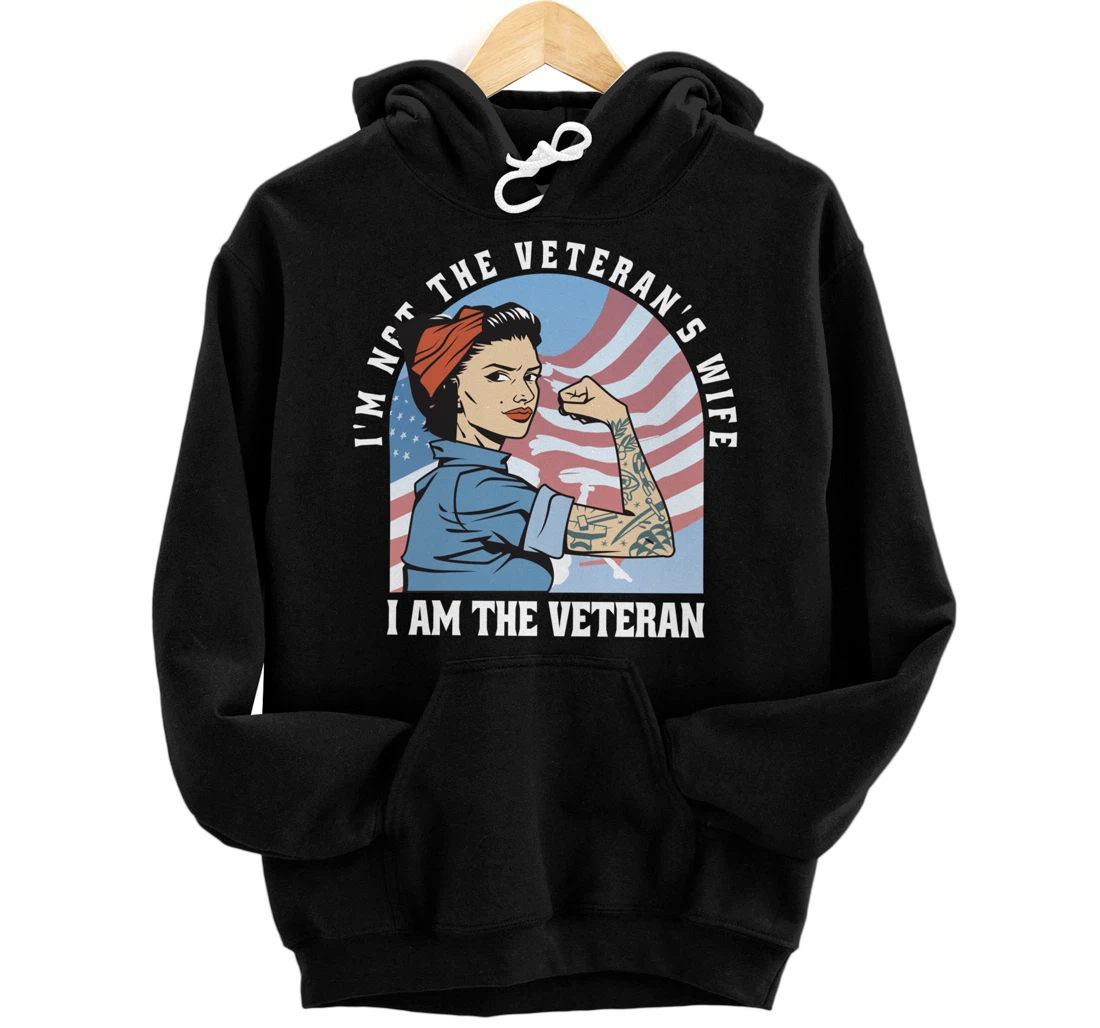 Woman Veteran - Veteran's Day Quote Saying Pullover Hoodie