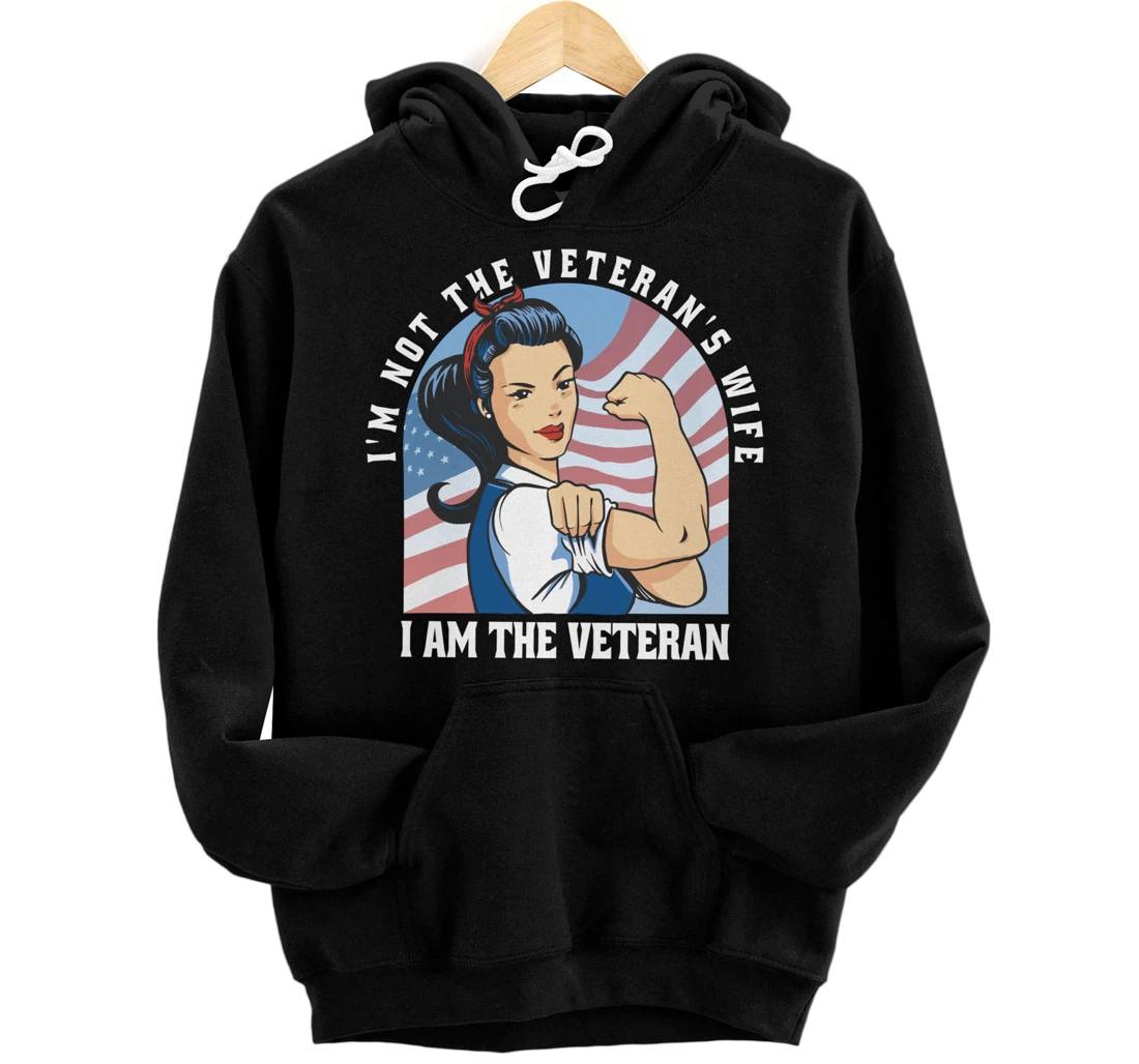 Woman Veteran - Veteran's Day Quote Saying Pullover Hoodie