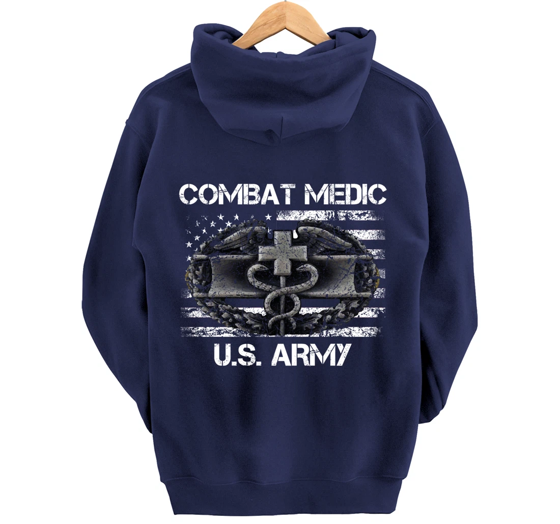 Vintage Army Combat Medic Veteran Gift for US Army Veteran Pullover Hoodie