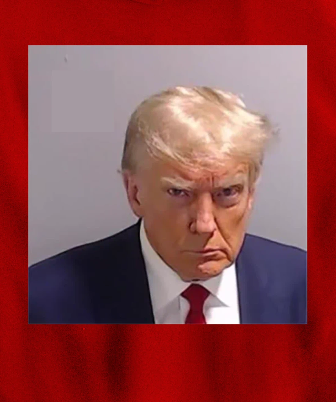 Donald Trump legend never Surrender Mug shot august 24 2023 Pullover Hoodie