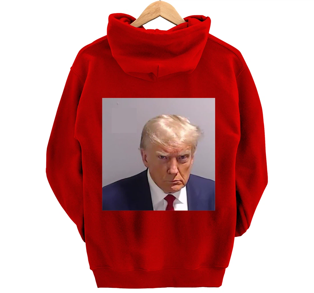 Donald Trump legend never Surrender Mug shot august 24 2023 Pullover Hoodie
