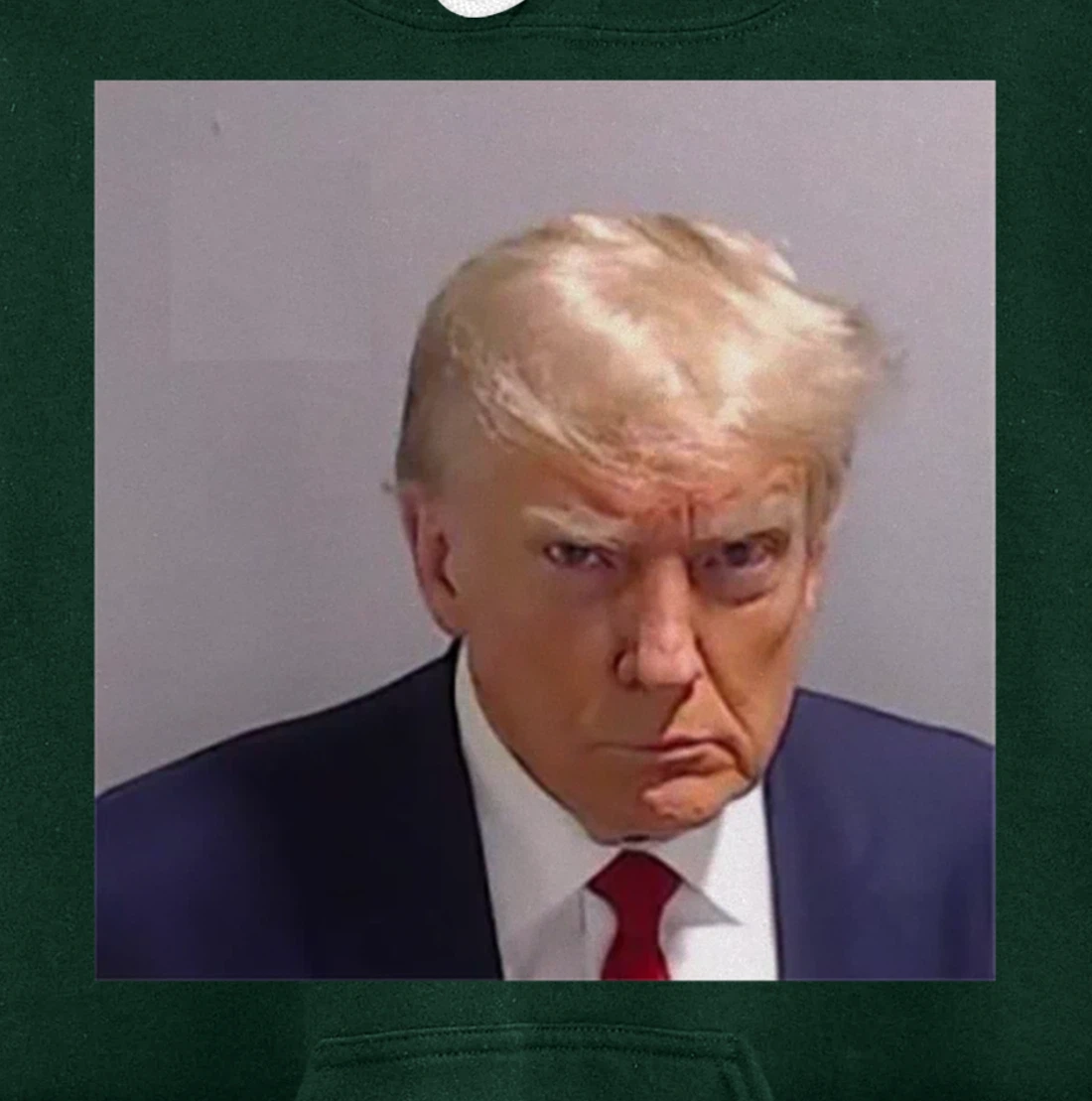 Donald Trump legend never Surrender Mug shot august 24 2023 Pullover Hoodie