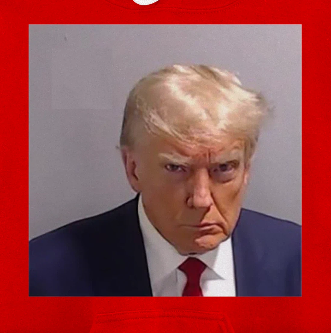 Donald Trump legend never Surrender Mug shot august 24 2023 Pullover Hoodie