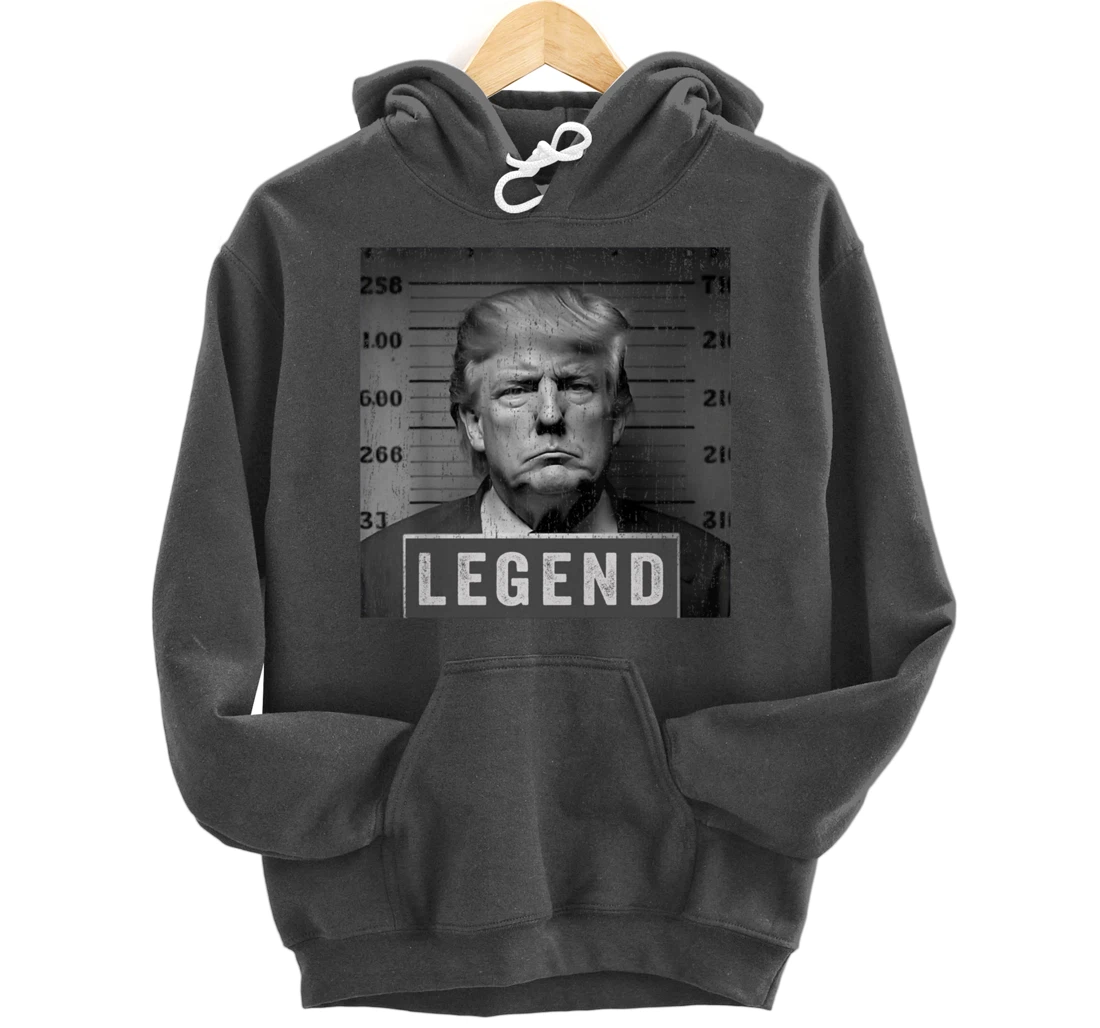 Never Surrender - Trump President Legend - Donald Trump Mug Pullover Hoodie