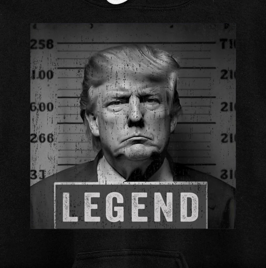 Never Surrender - Trump President Legend - Donald Trump Mug Pullover Hoodie