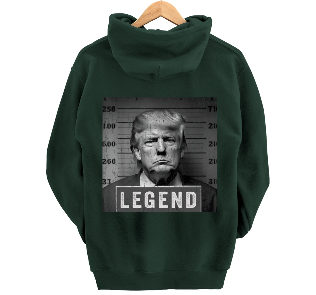 Never Surrender - Trump President Legend - Donald Trump Mug Pullover Hoodie