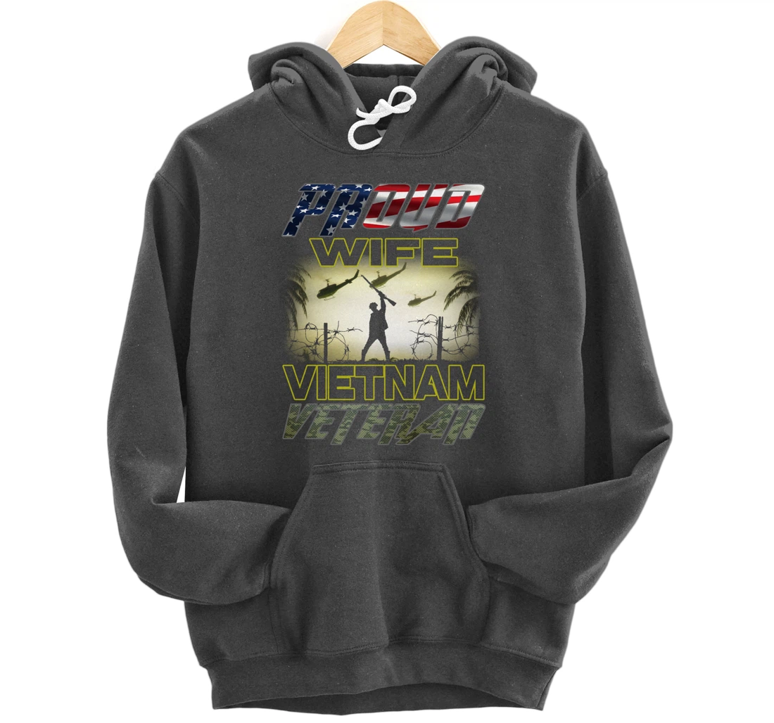 Vintage Flag camou Proud Wife U.S. Army Vietnam Veteran Pullover Hoodie