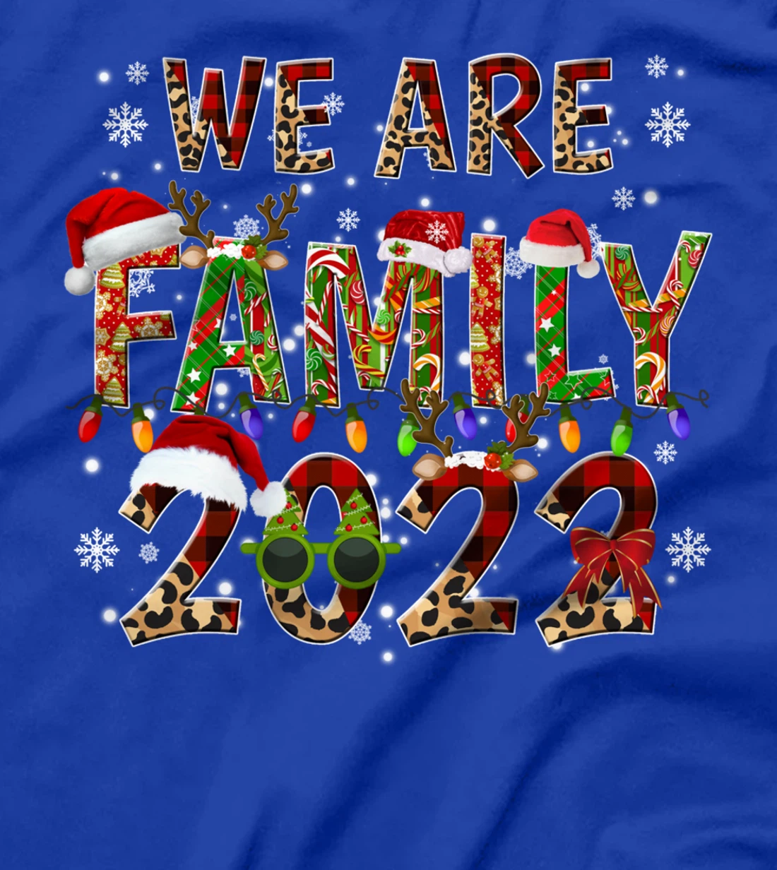 Leopard Buffalo Plaid Christmas We Are Family 2022 Cute Xmas T-Shirt