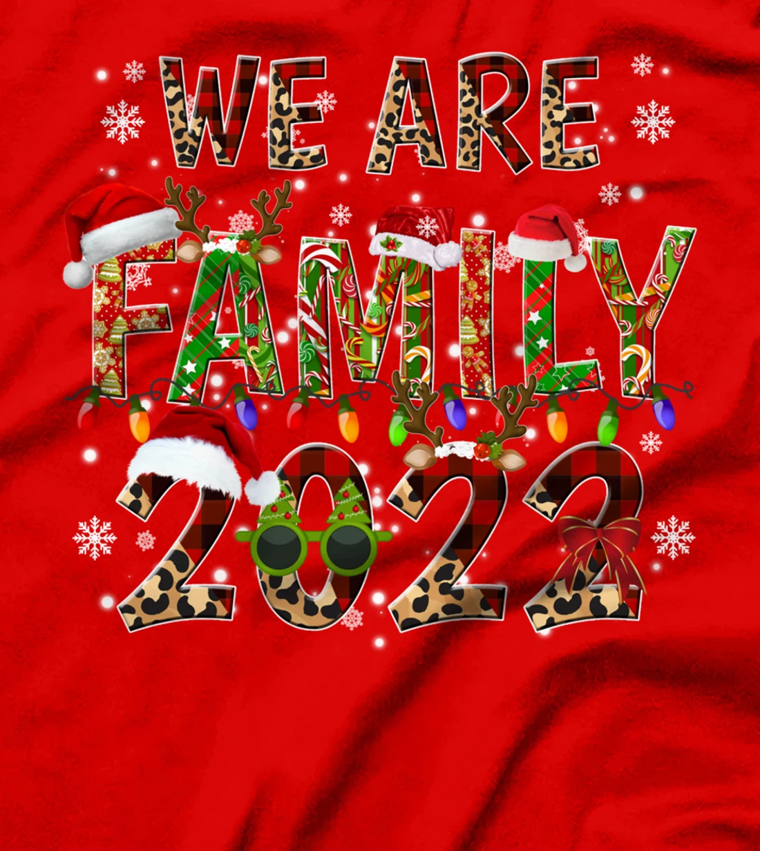 Leopard Buffalo Plaid Christmas We Are Family 2022 Cute Xmas T-Shirt