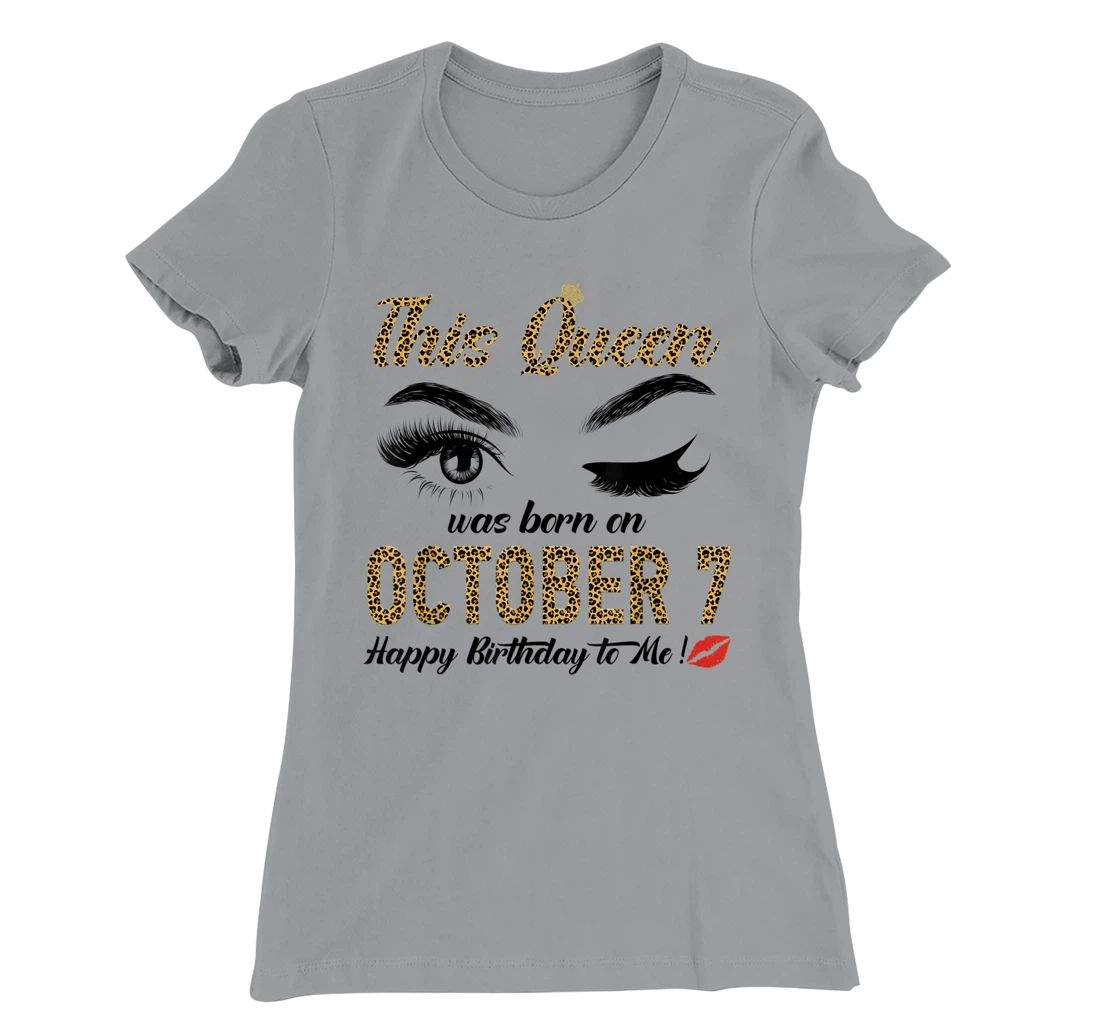 Womens Queens are born on October 7th A queen was born in T-Shirt, Women T-Shirt