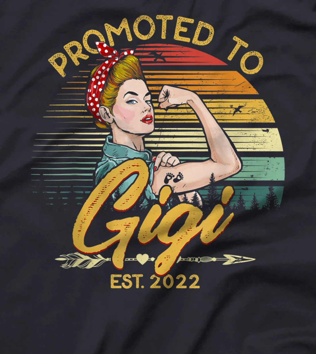 Promoted to Gigi Est 2022 Women Vintage First Time Grandma T-Shirt