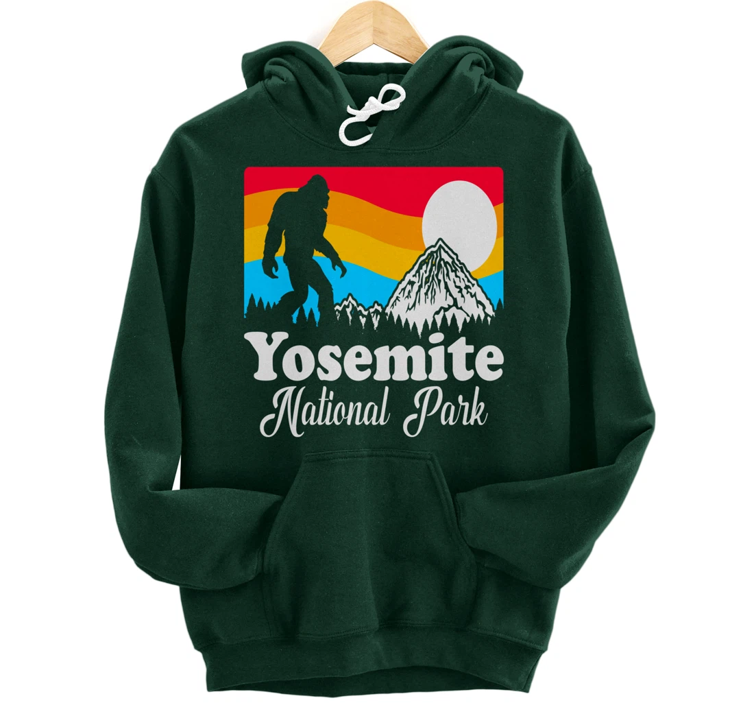 Funny Bigfoot Retro Yosemite National Park Gag Gift Pullover Hoodie
