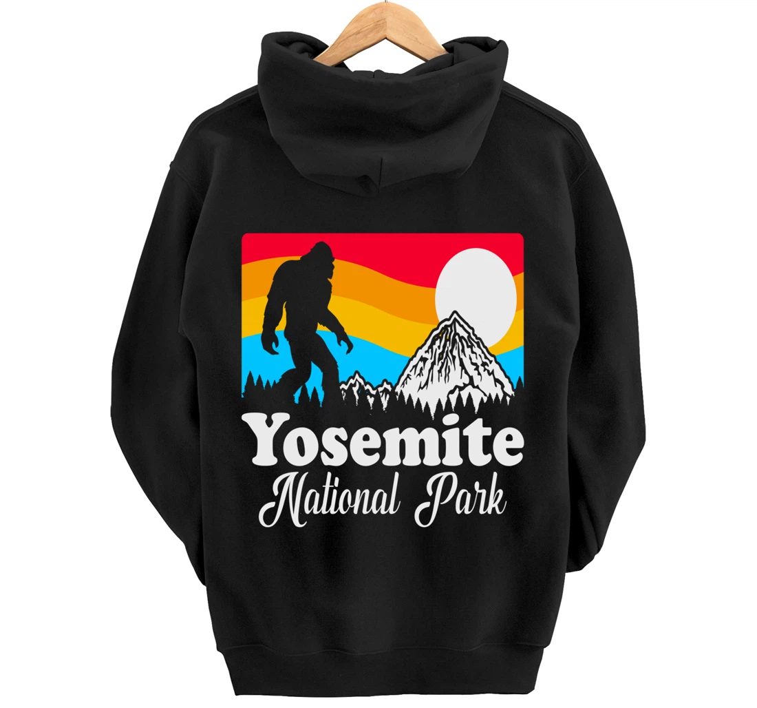 Funny Bigfoot Retro Yosemite National Park Gag Gift Pullover Hoodie