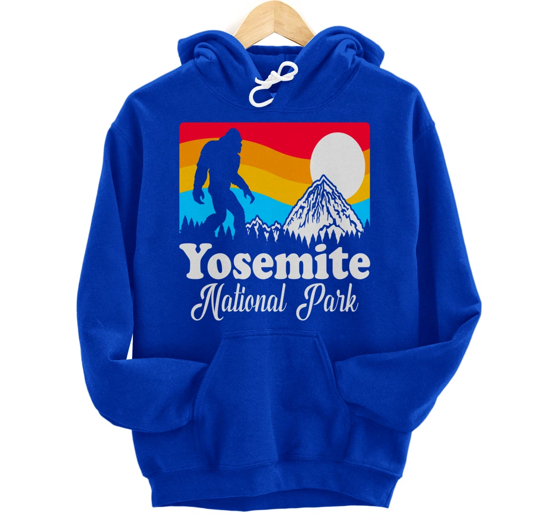Funny Bigfoot Retro Yosemite National Park Gag Gift Pullover Hoodie