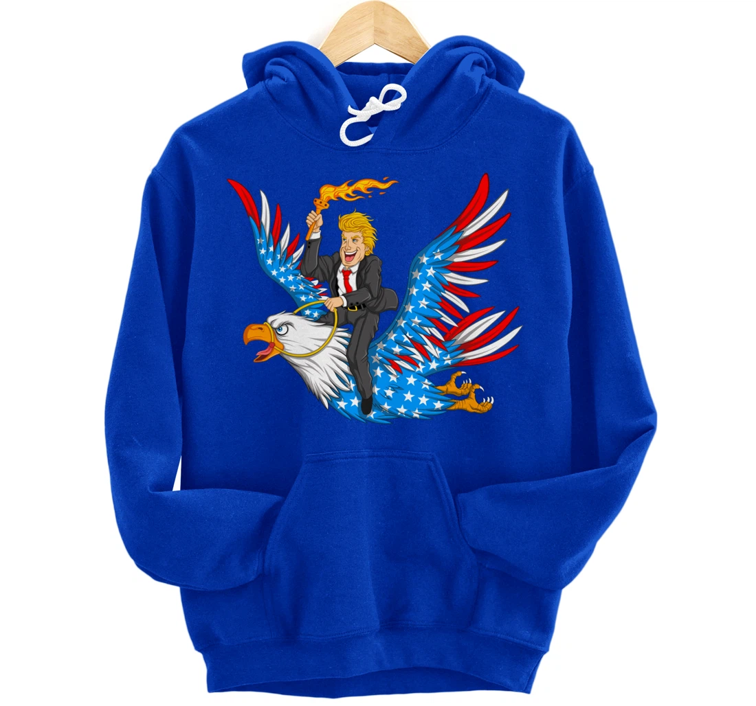 Trump On USA Eagle Cute US 4th Of July Funny American Gift Pullover Hoodie