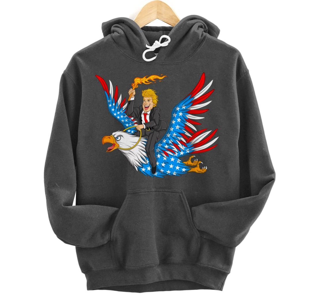 Trump On USA Eagle Cute US 4th Of July Funny American Gift Pullover Hoodie