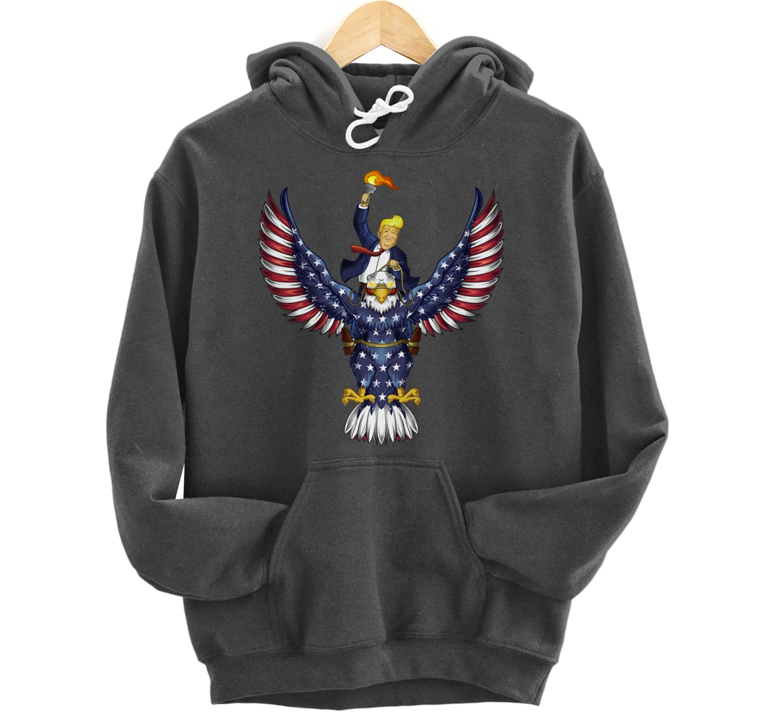 Trump On USA Eagle Cute US 4th Of July Funny American Gift Pullover Hoodie