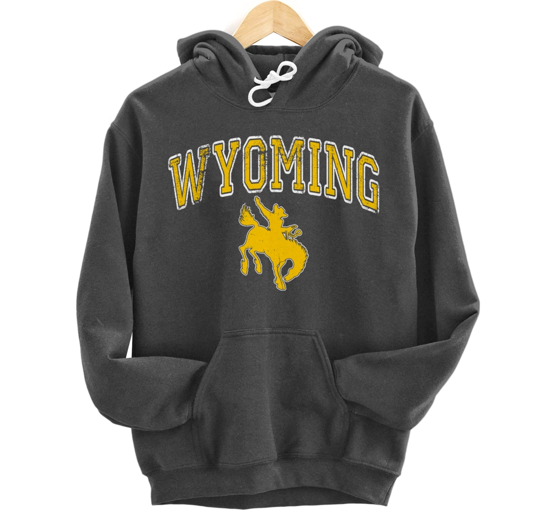 Wyoming Retro Roping Cowboy Vintage Retro Cowboy Men Pullover Hoodie