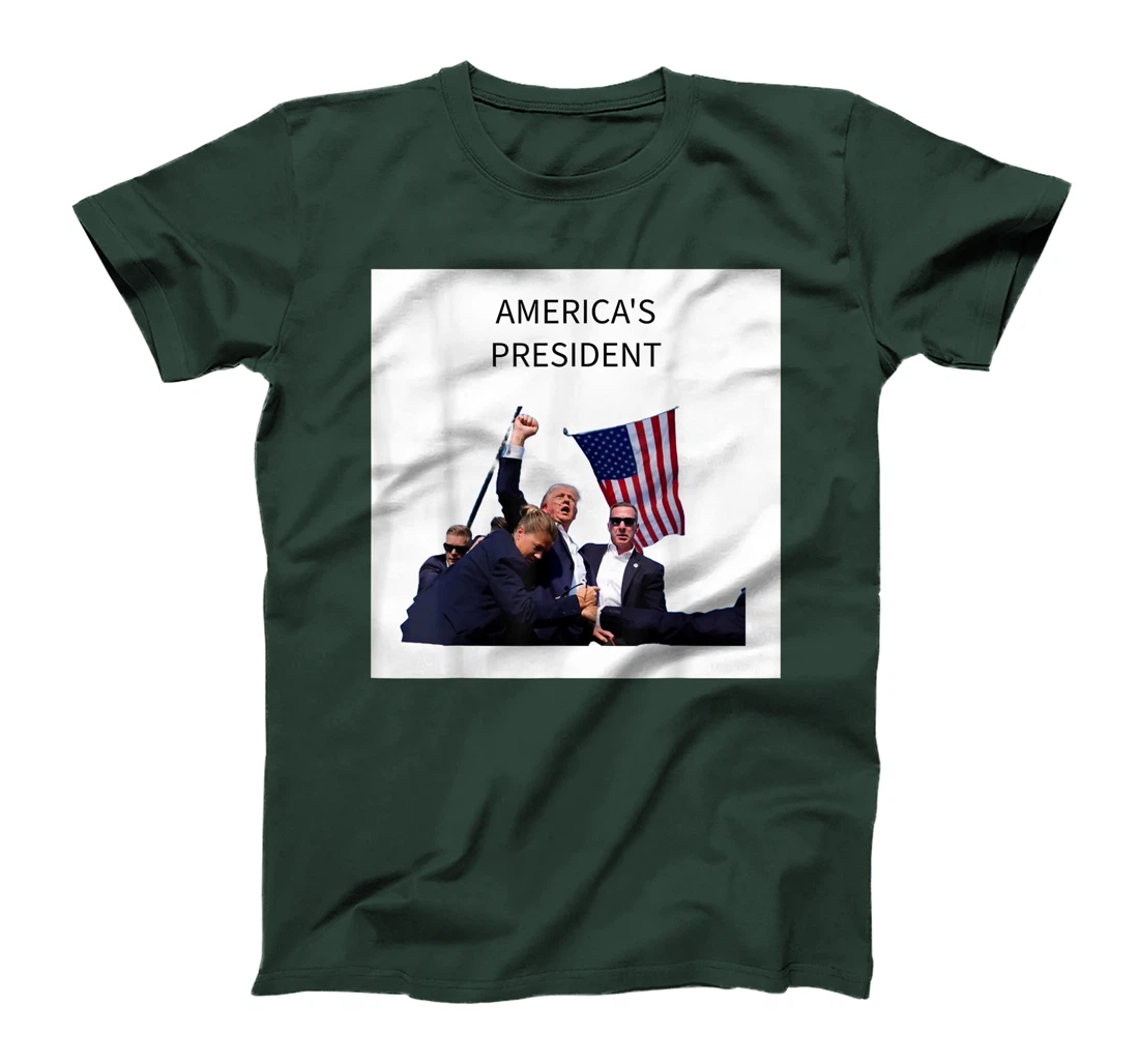 AMERICA'S PRESIDENT, TRUMP FIST IN AIR T-Shirt