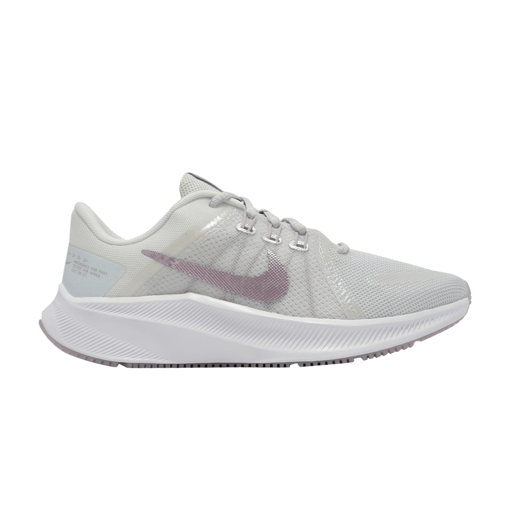 ( Women ) Nike Quest 4 Premium ‘Photon Dust Metallic Lustre’ DA8723-011