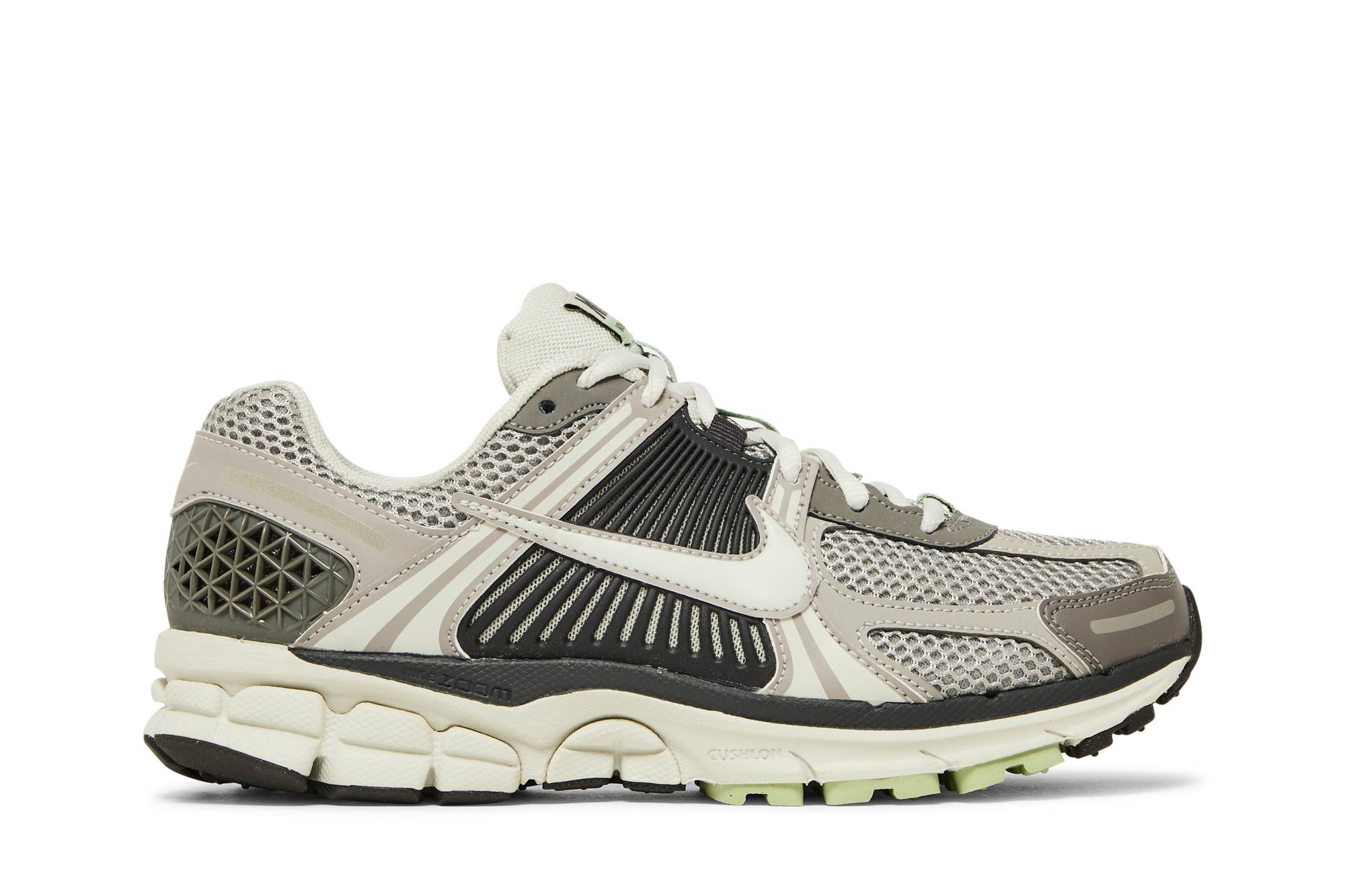 ( Women ) Nike Zoom Vomero 5 ‘Cobblestone And Flat Pewter’ FB8825-001