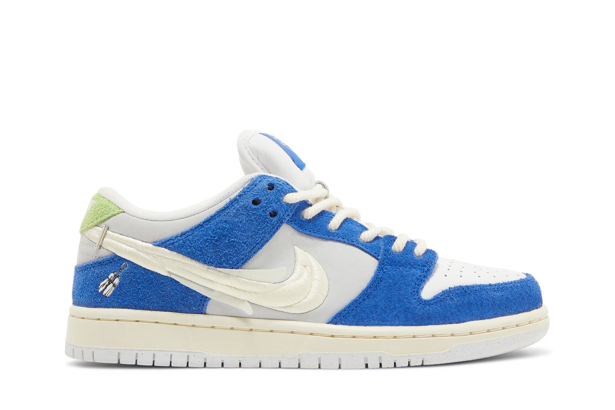 Fly Streetwear X Nike SB Dunk Low DQ5130-400