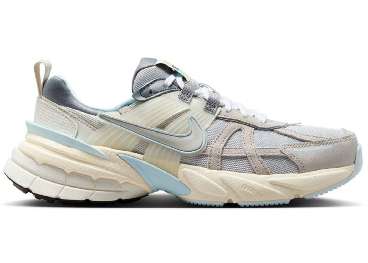 ( Women ) Nike V2K Run ‘Light Bone Iron Ore’ FZ3596-072
