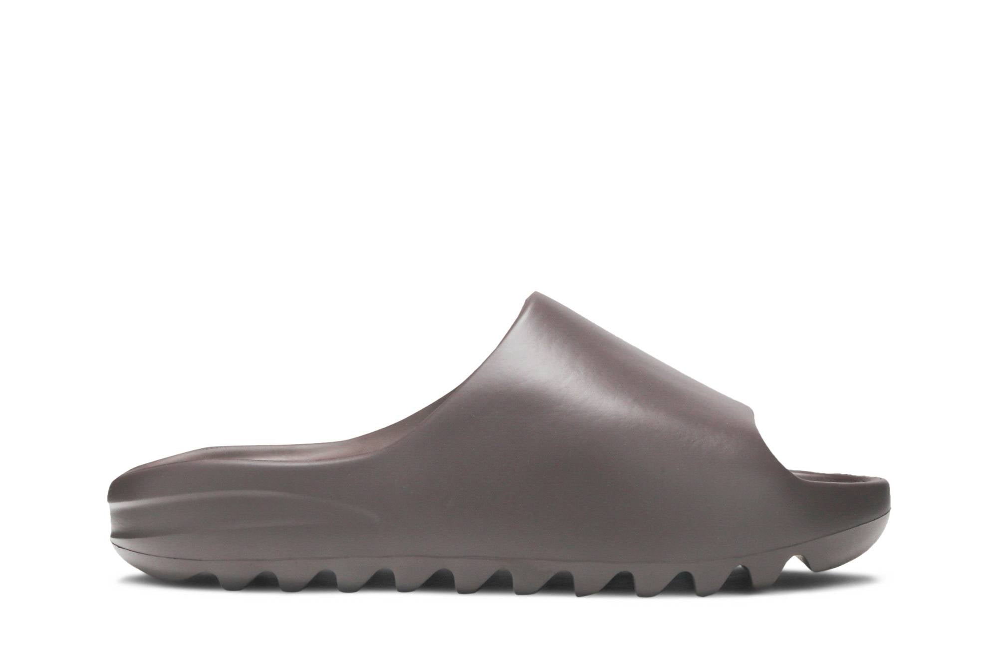 Adidas Yeezy Slides ‘Soot’ G55495