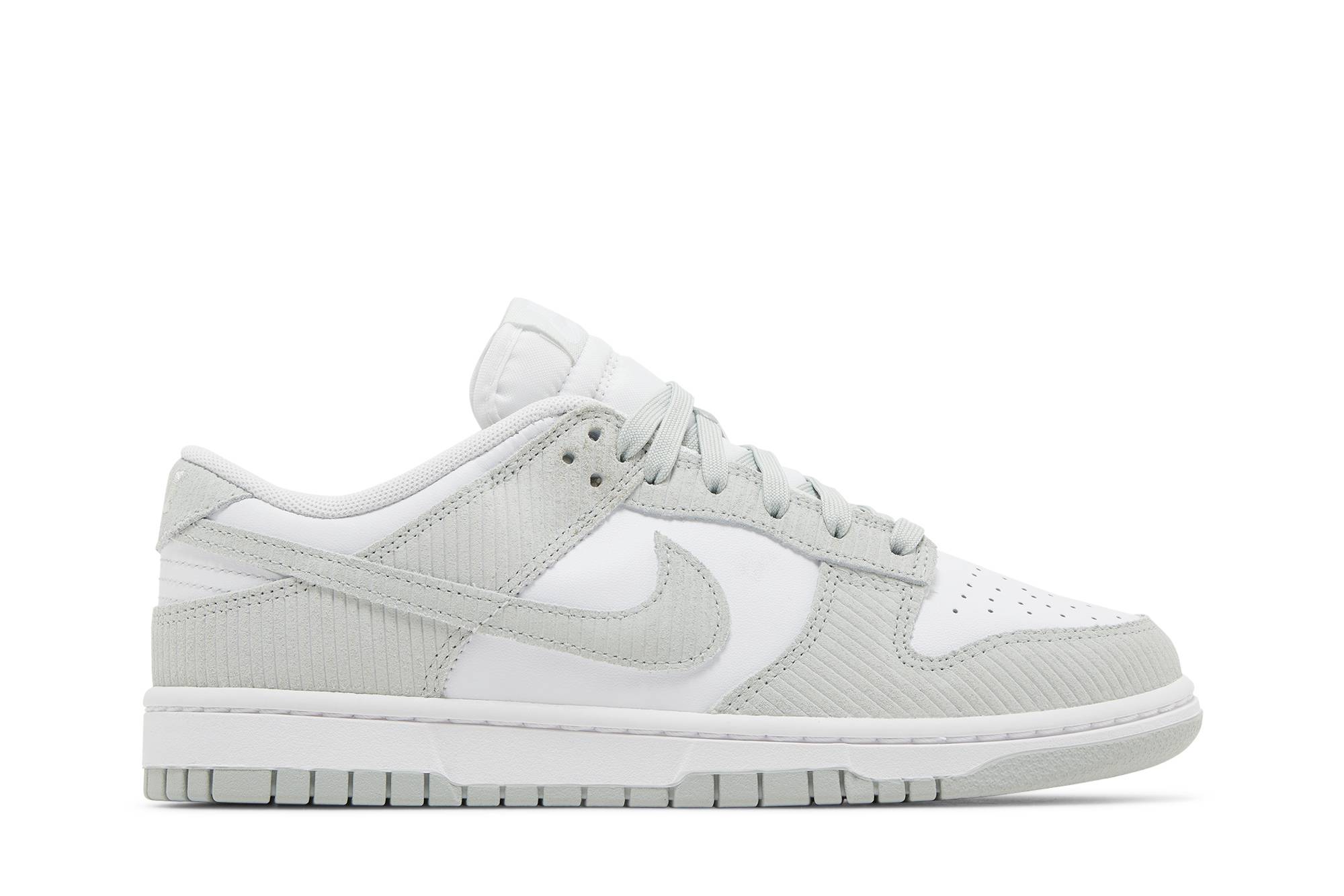 ( Women ) Nike Dunk Low Light Silver Corduroy FN7658-100