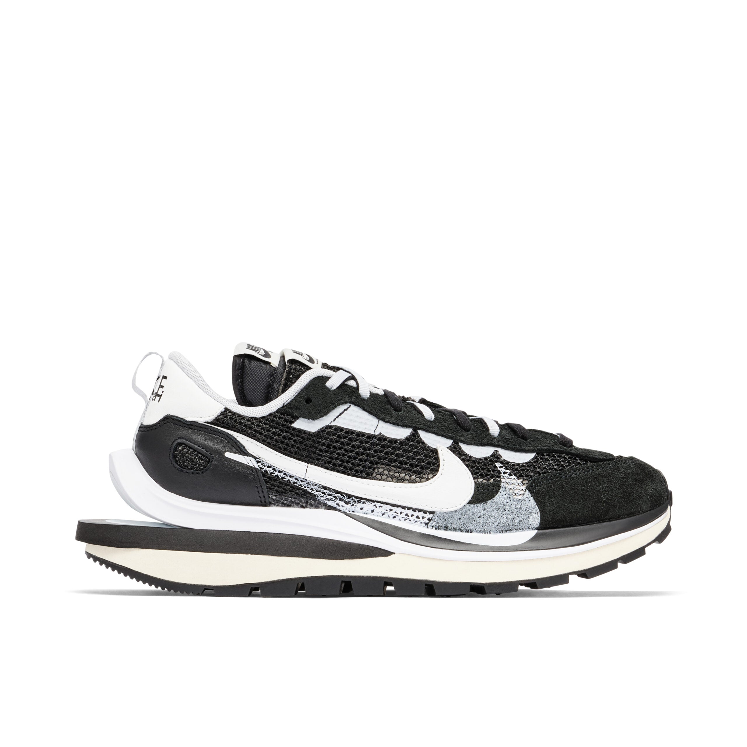 Sacai X Nike Vaporwaffle Black White
