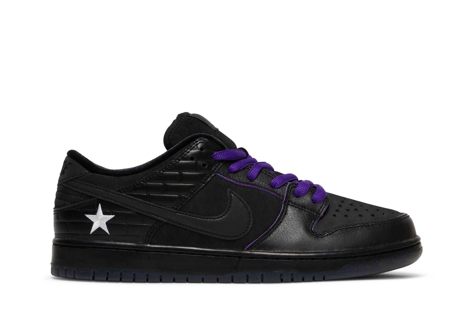Familia X Nike SB Dunk Low Pro QS First Avenue DJ1159-001