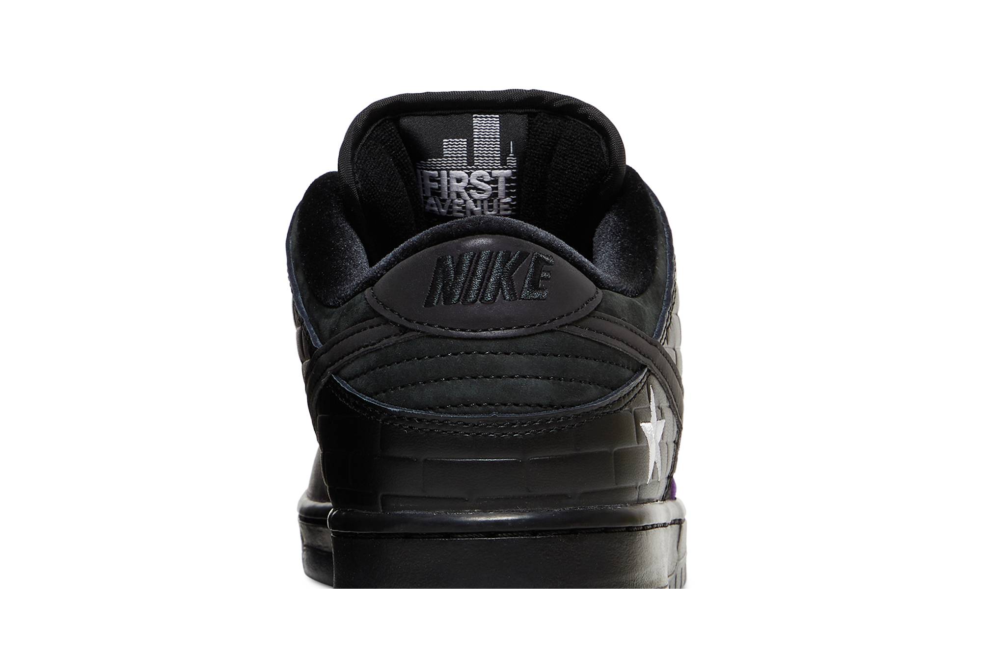 Familia X Nike SB Dunk Low Pro QS First Avenue DJ1159-001 - Image 14