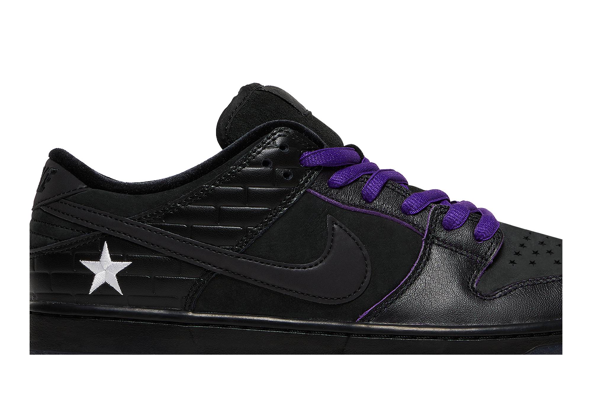 Familia X Nike SB Dunk Low Pro QS First Avenue DJ1159-001 - Image 9