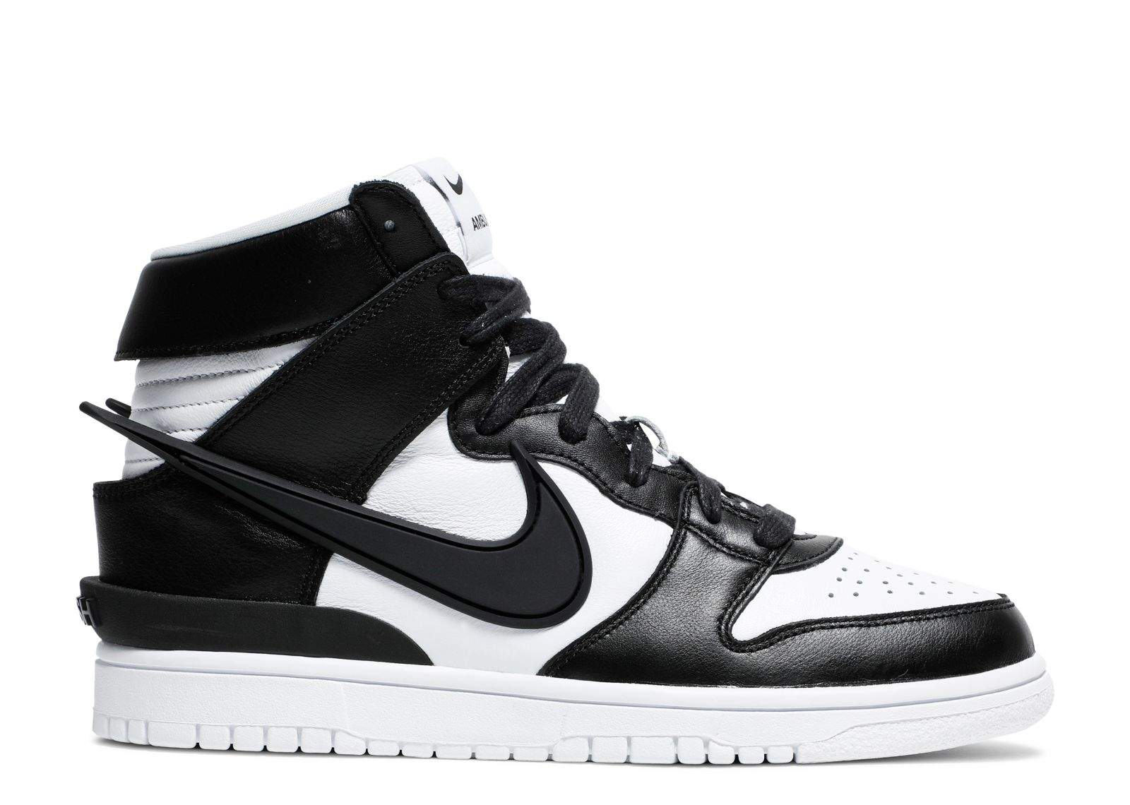 Nike AMBUSH X Dunk High ‘Black’ Everlasting Sneaker