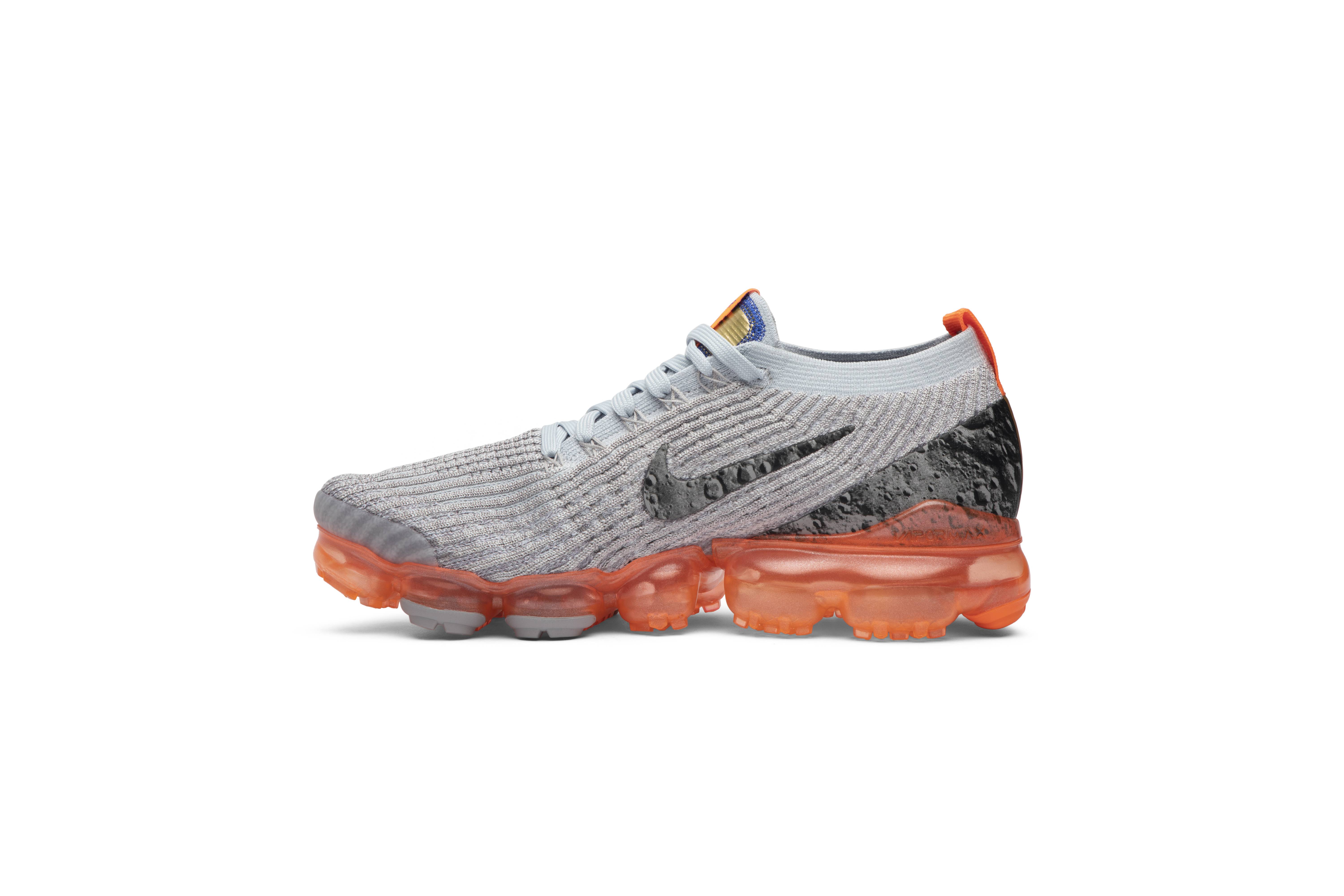 Nike Air VaporMax Flyknit 3 Moon Landing AJ6900-001 - Image 3