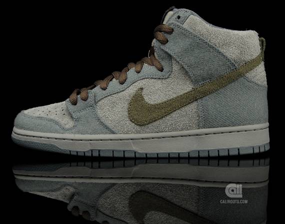 Nike SB Dunk High Premium Tauntaun 313171-020 - Image 4