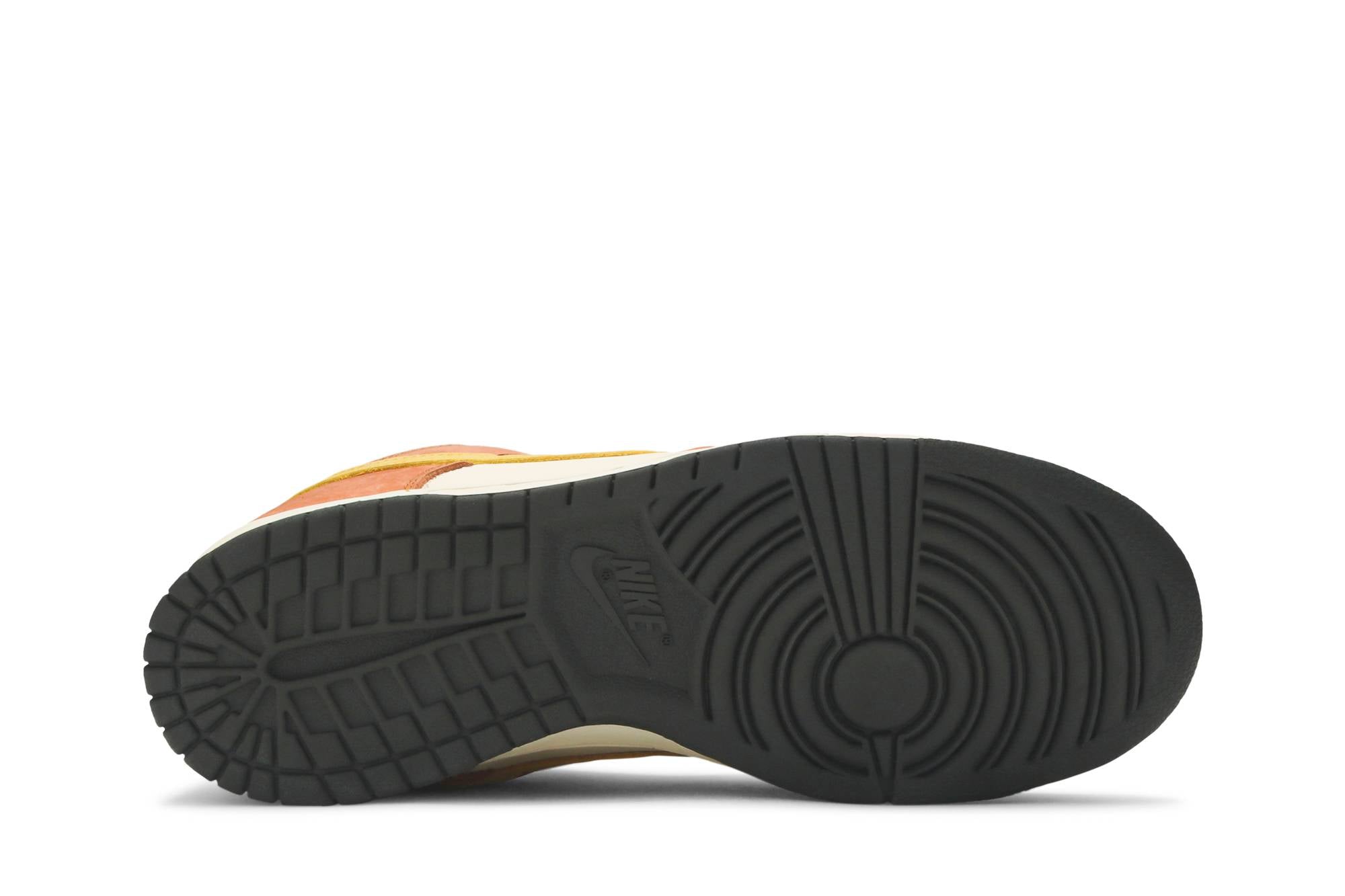 Nike SB Dunk Low Vapour Mineral Yellow 304292-271 - Image 4
