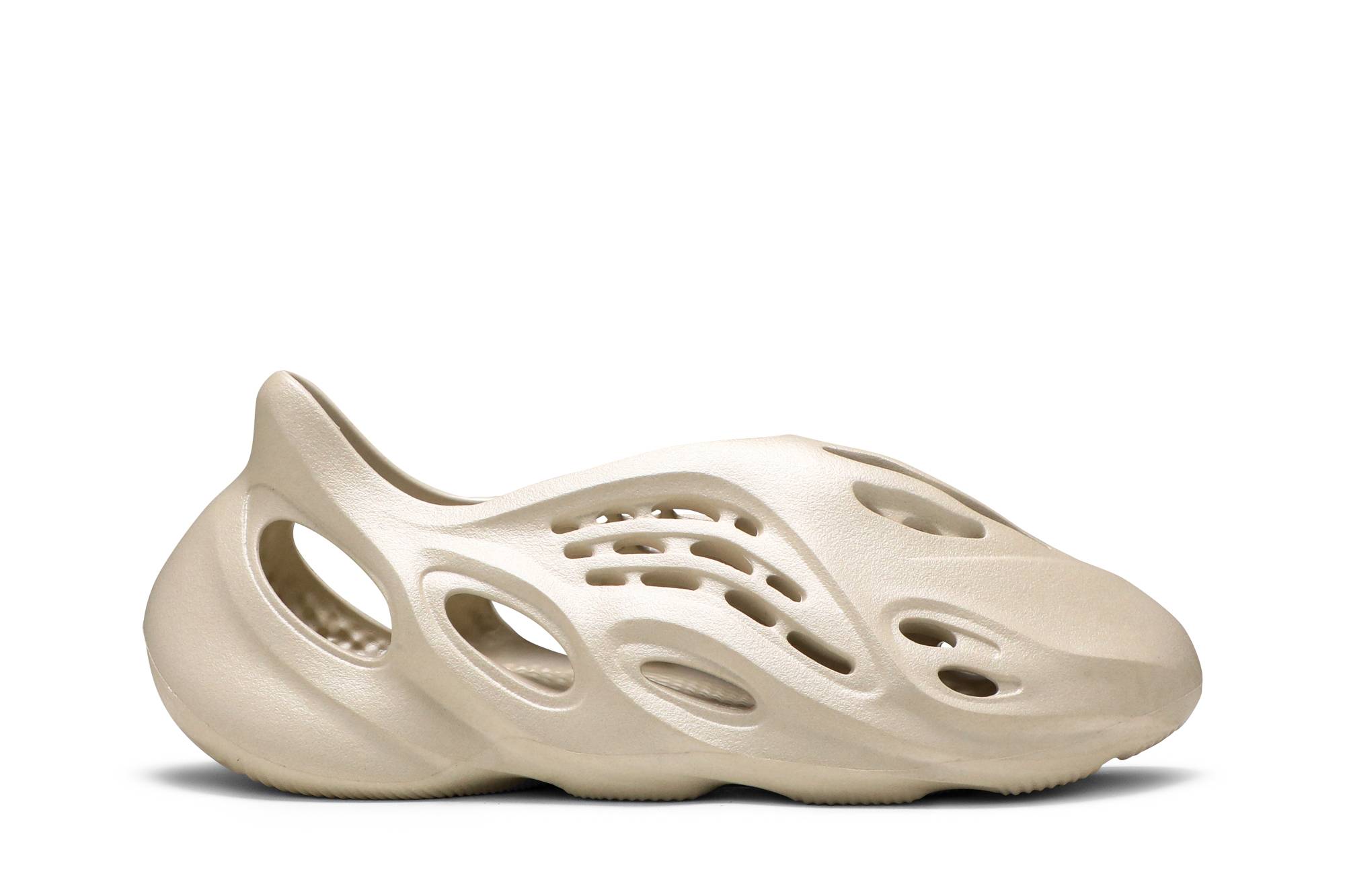 Adidas Yeezy Foam Runner ‘Sand’ FY4567