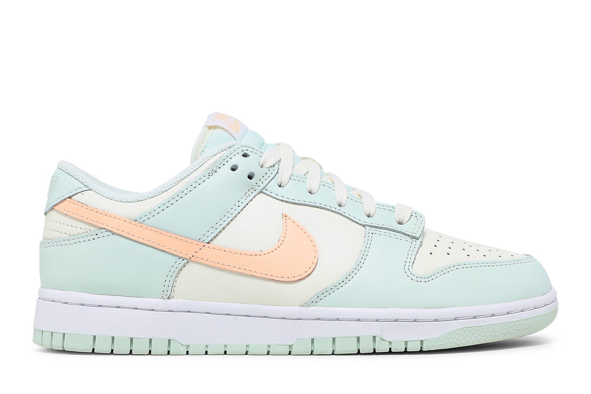 ( Women ) Nike Dunk Low ‘Barely Green’ DD1503-104